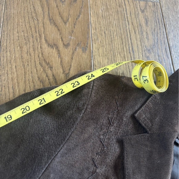Women's Brown Suede Jacket - Picture 11 of 12
